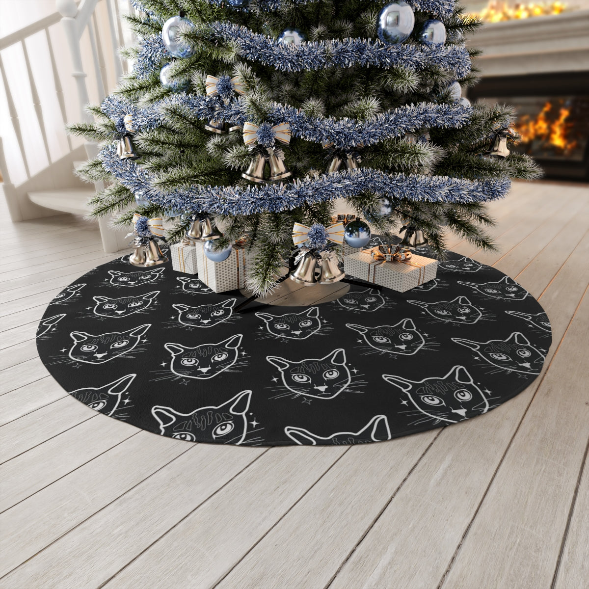 Good Kitty Round Tree Skirt