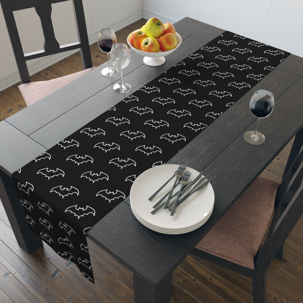 Batty Table Runner (Cotton, Poly)